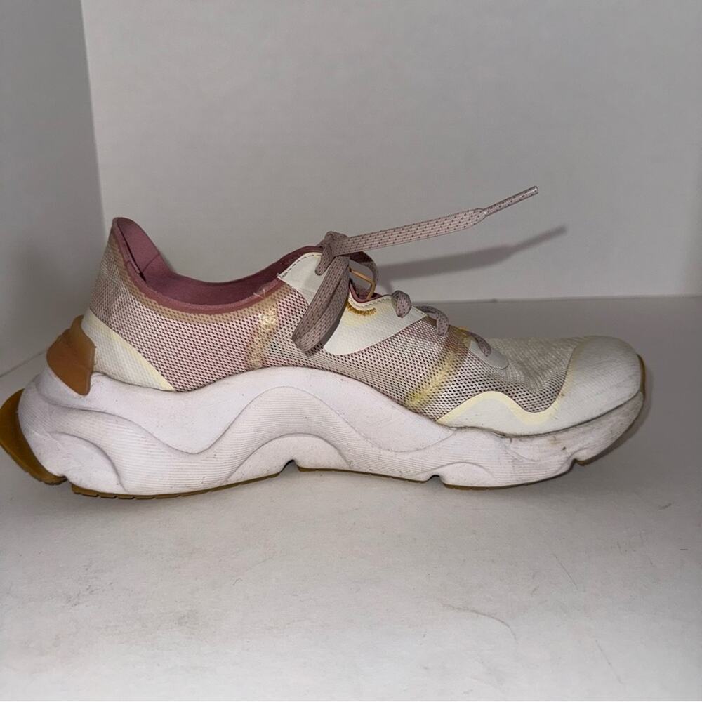 SOREL Kinetic RNEGD Float Sneaker in the Chalk/Eraser Pink colorway 10 - Picture 6 of 9